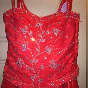 Red prom dress